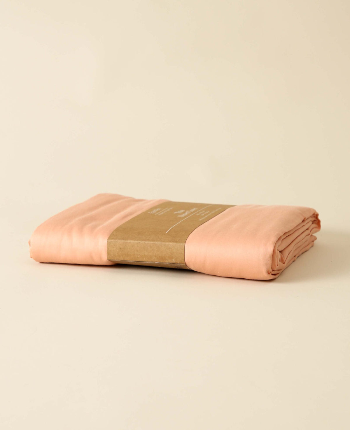 "Thia Soft Peach" Bettbezug / Duvetbezug aus Pfirsichfarben / Altrosa Bio Baumwoll-Satin, 200 x 210 cm
