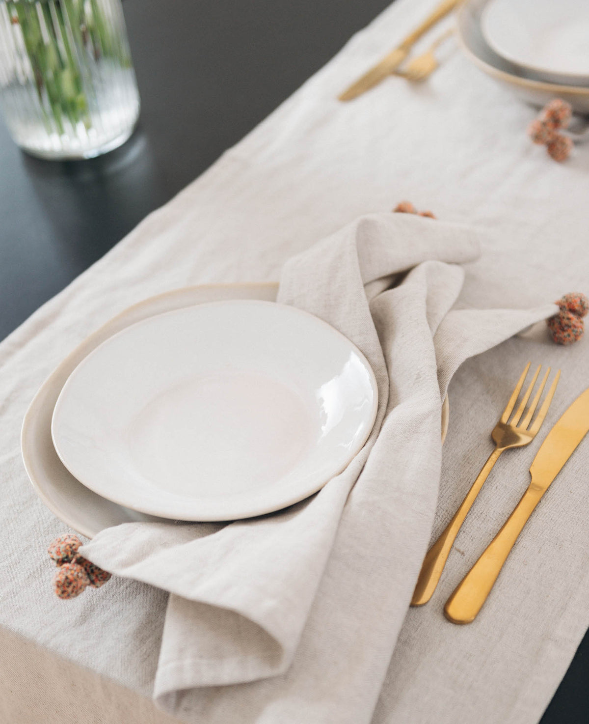 Cleo Chemin de table, pompons, 45x185