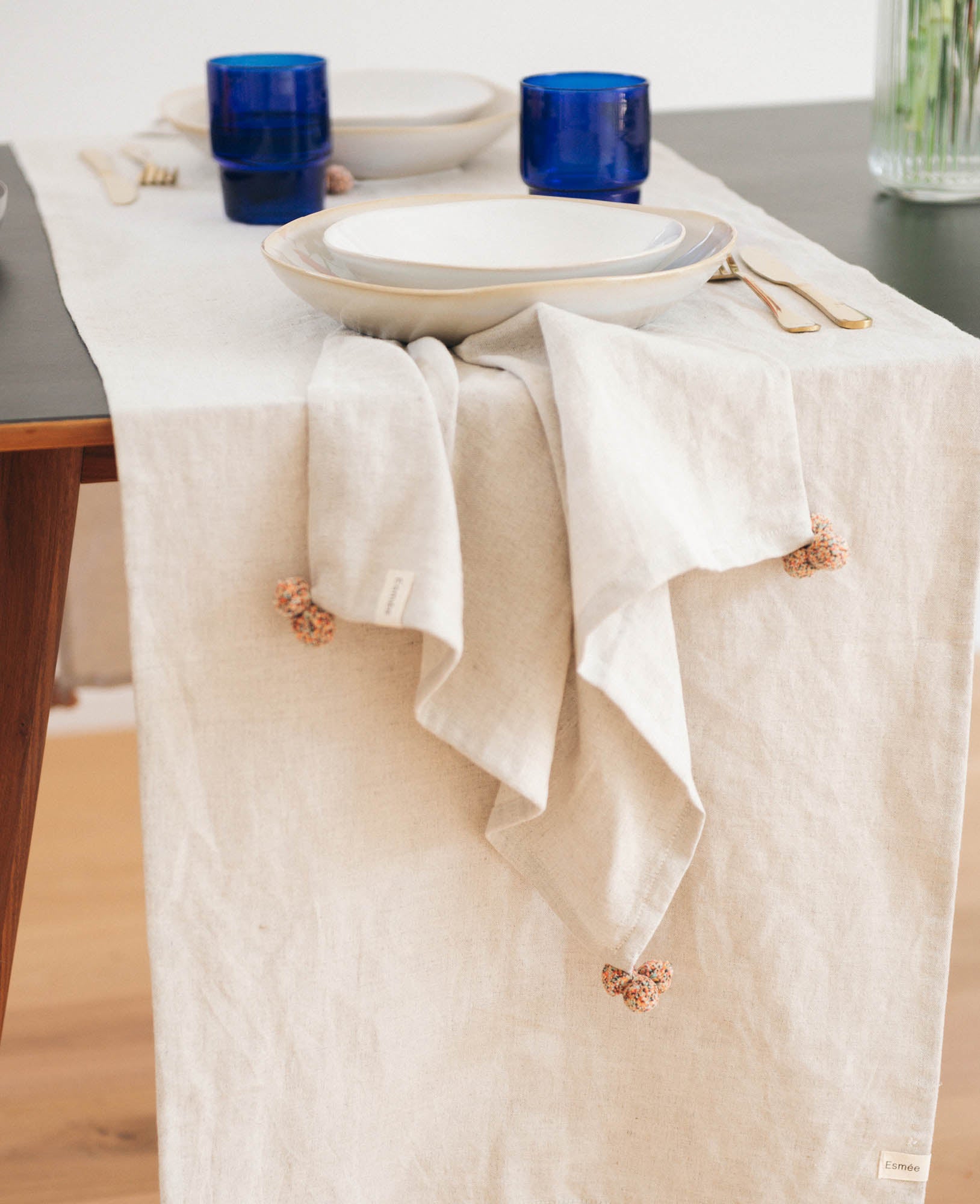 Cleo Chemin de table, pompons, 45x185