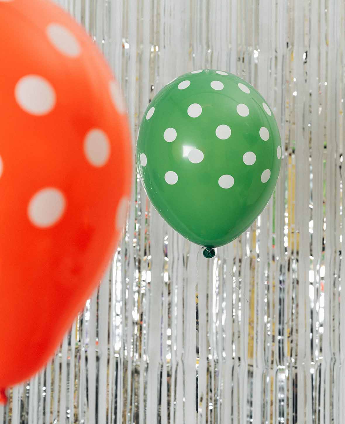 Ballons à pois, 27 cm, Couleurs assorties, 6 pièces