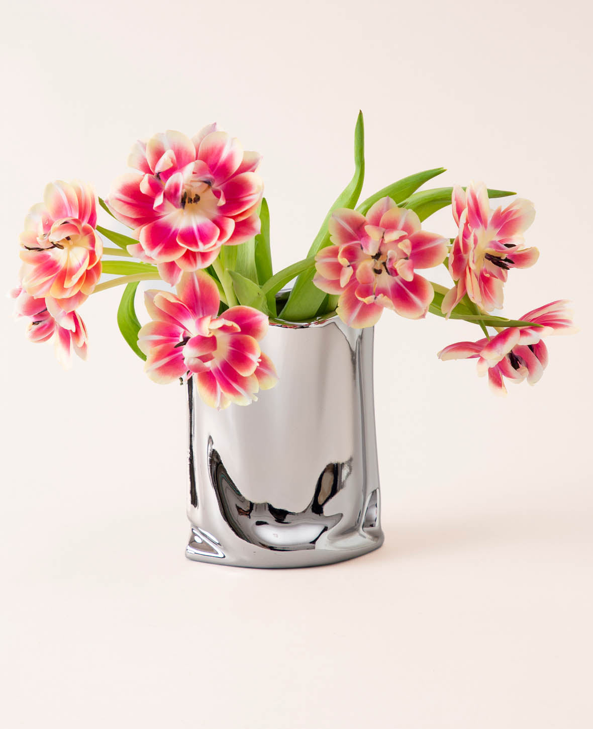 Vase Meltique en céramique finition chromée