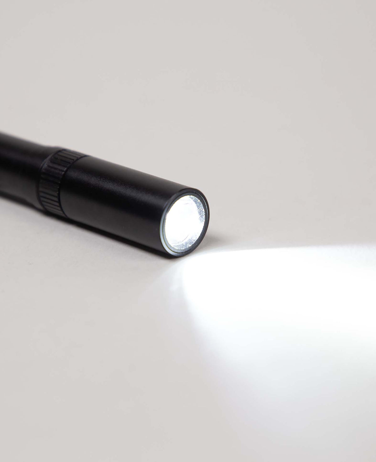 Paladin Pen Light, 121 Lumen