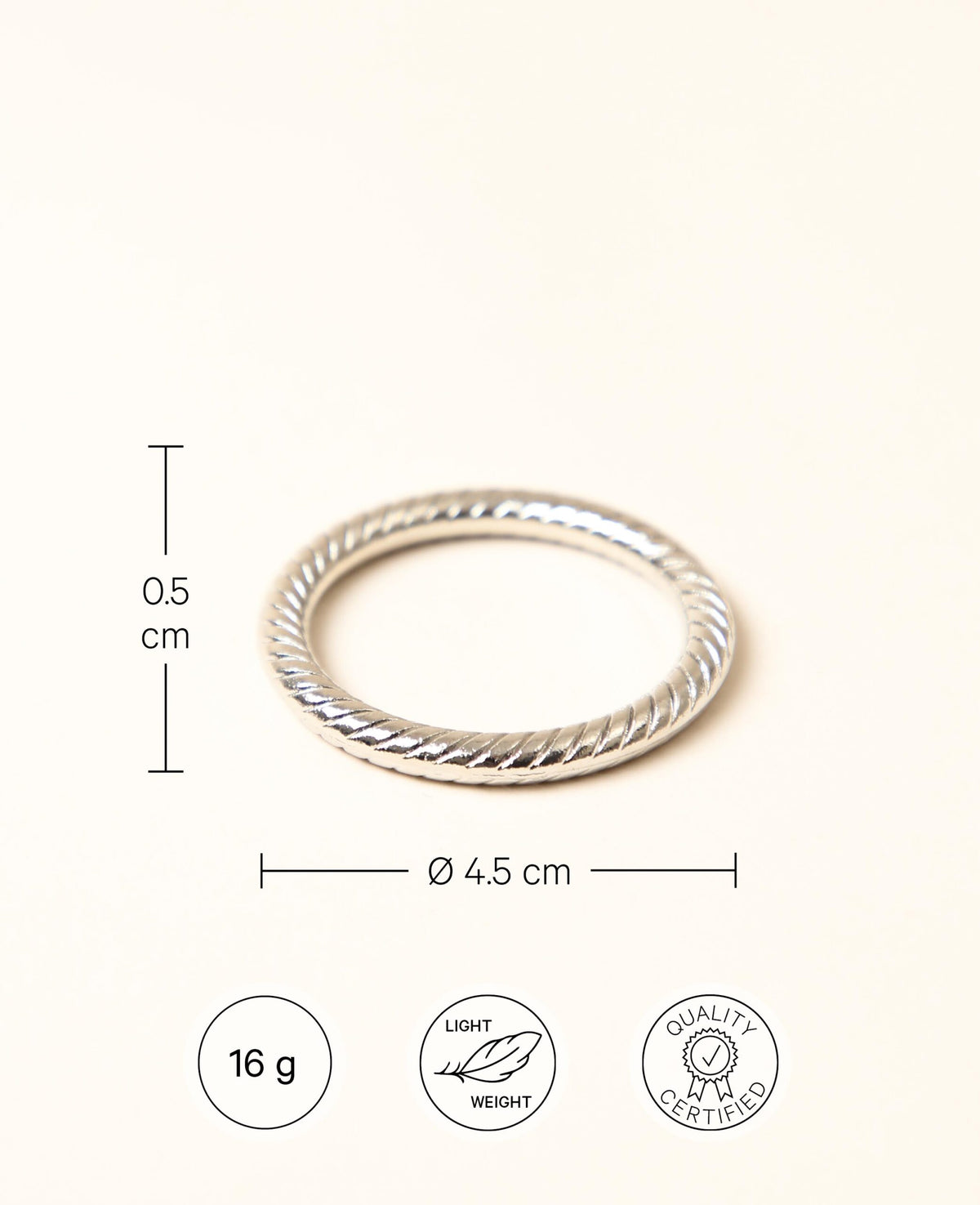 Rond de serviette fin, argenté