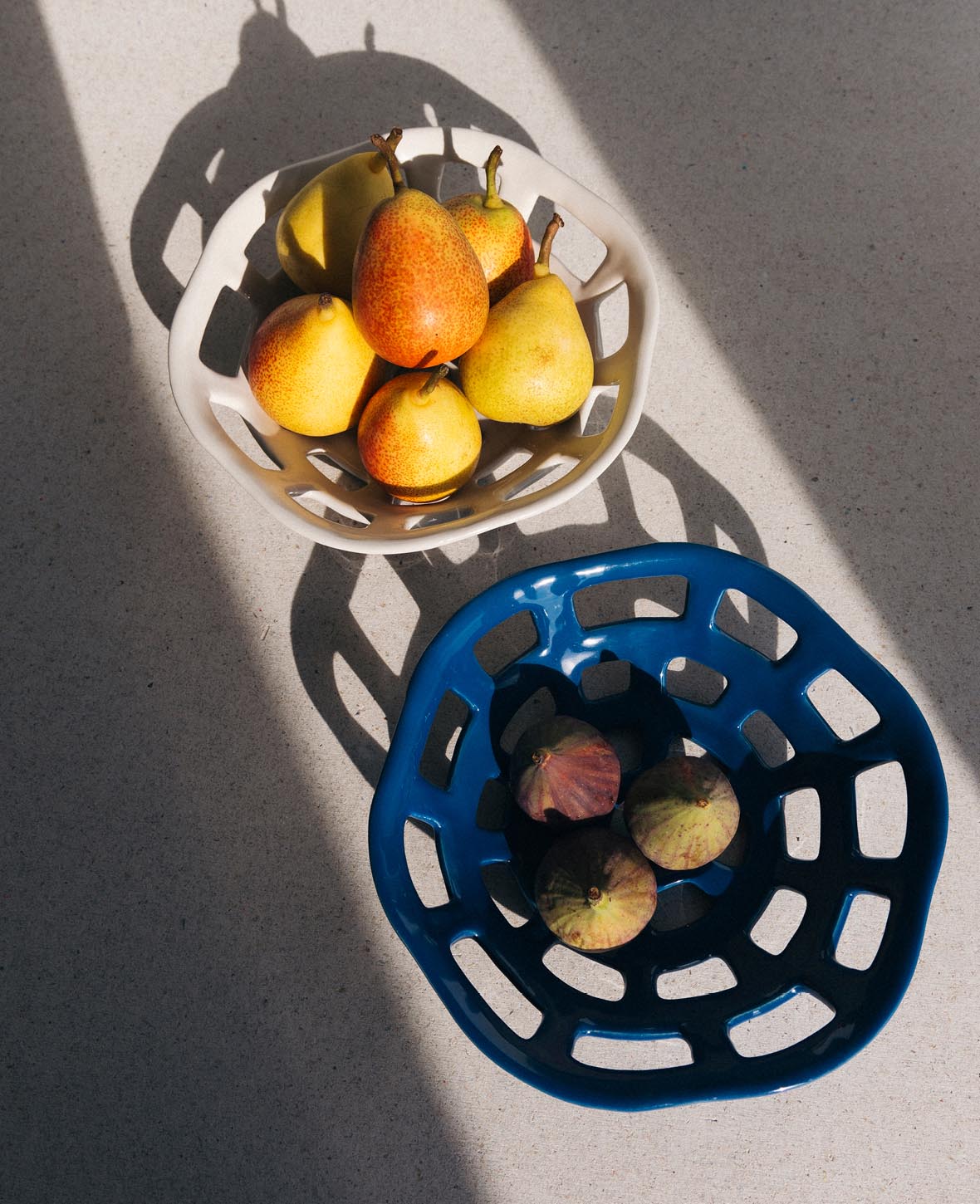 Coupe en céramique en forme de panier, bleue, D24