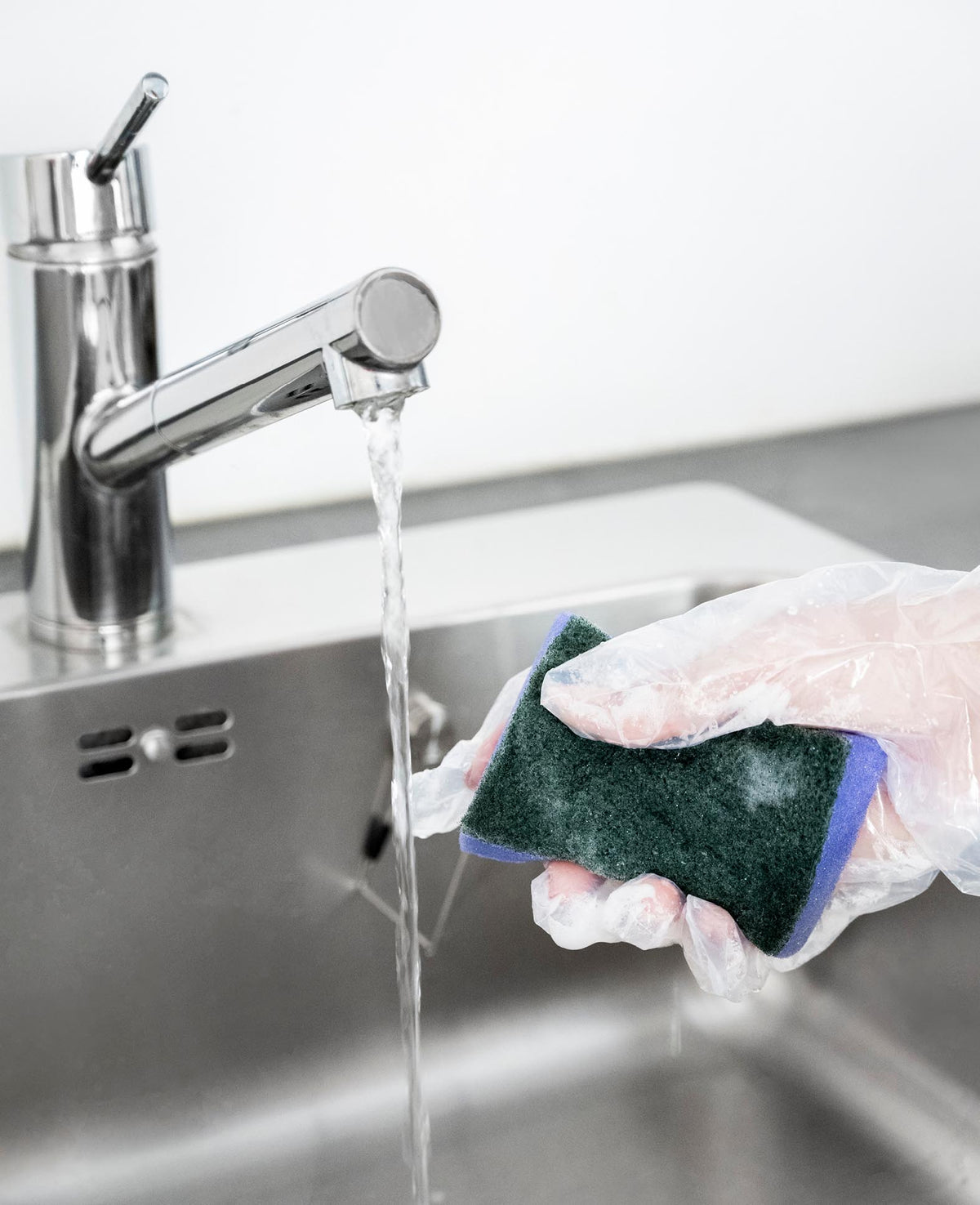 Magnetic Sponge Holder
