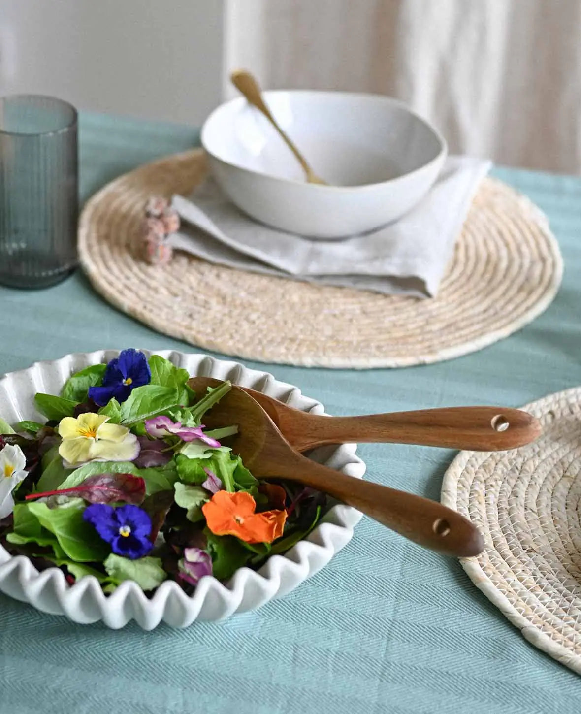 Couverts à salade en bois d'acacia