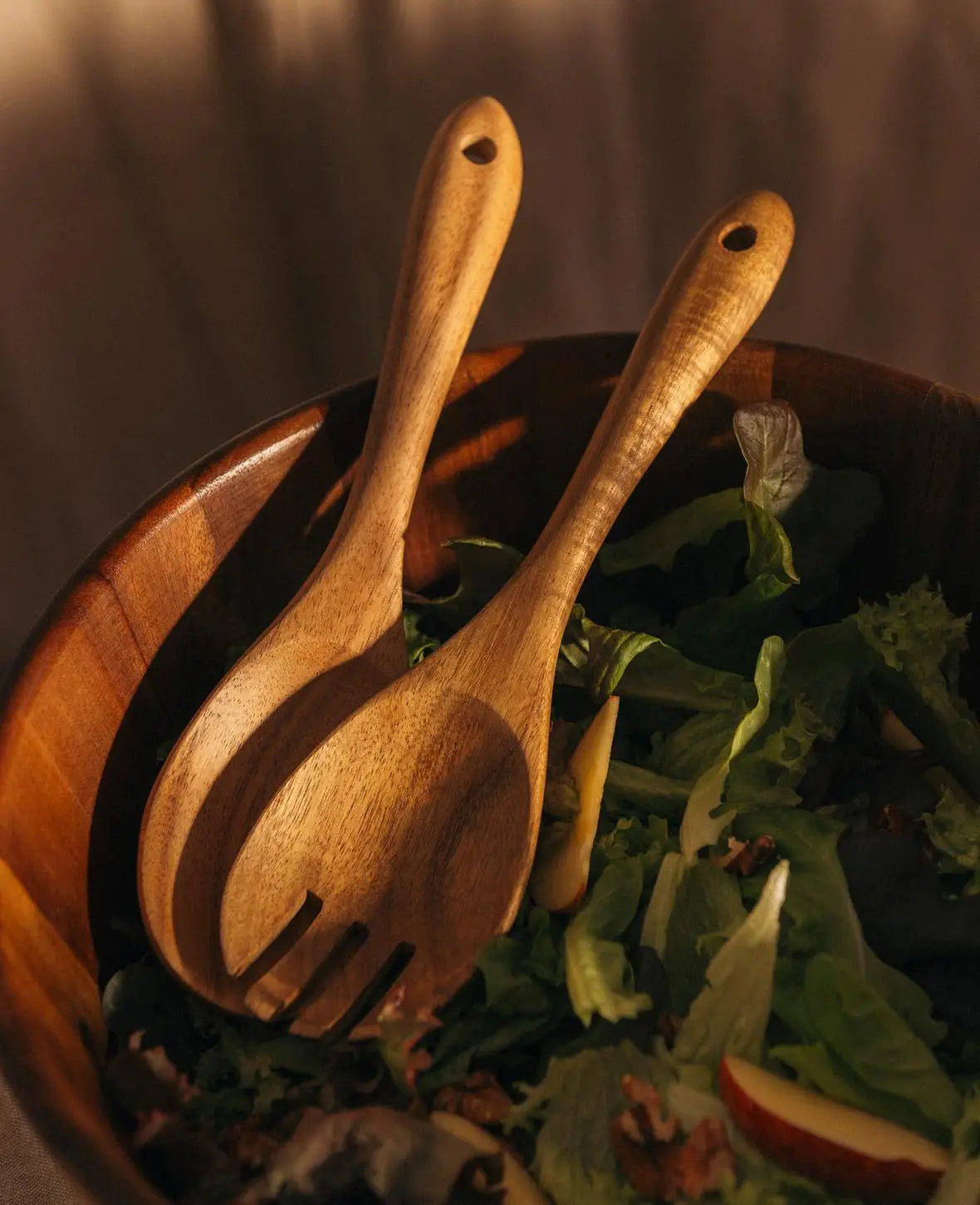 Couverts à salade en bois d'acacia