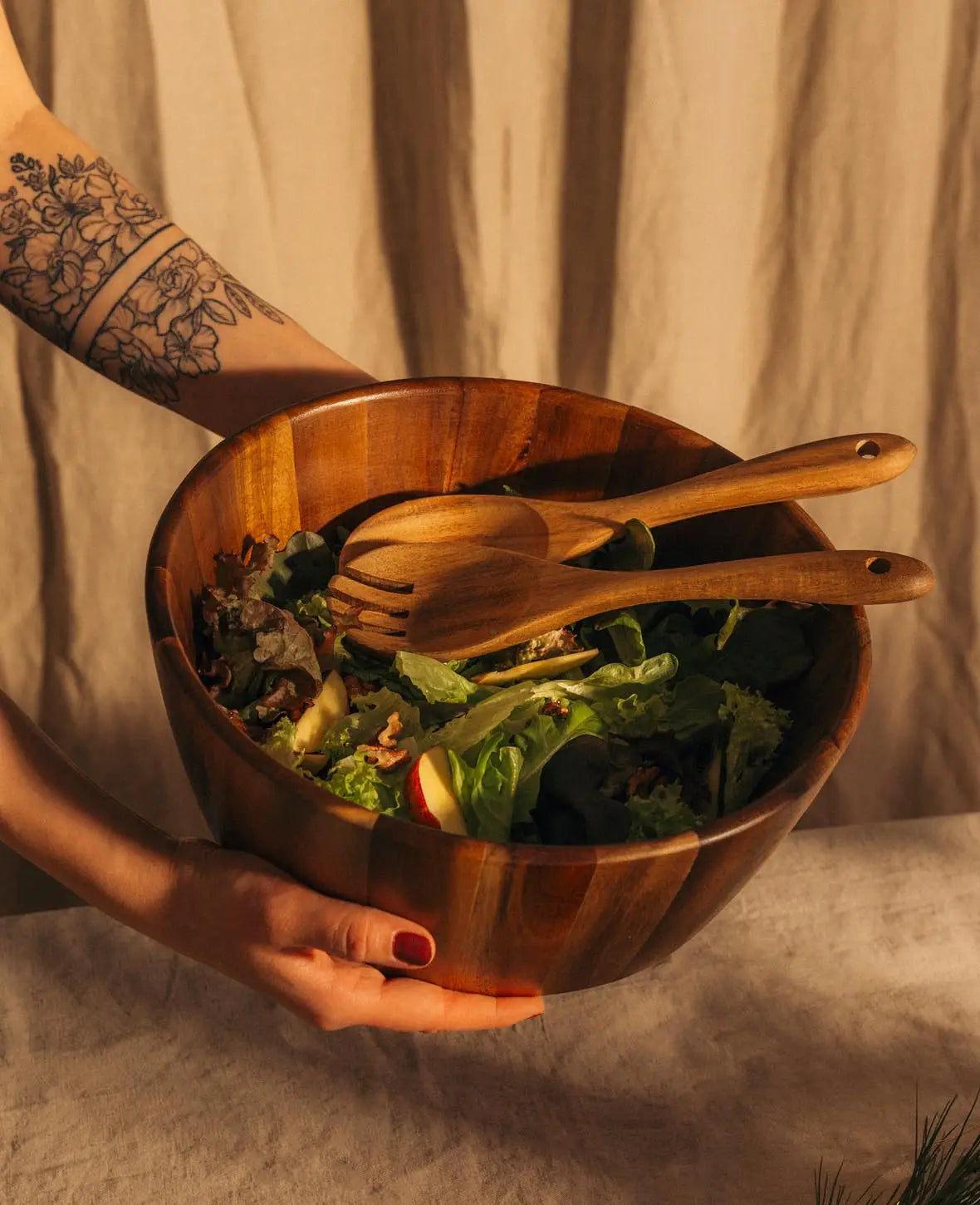 Acacia Wood Bowl, D30.5 x 11.4 cm
