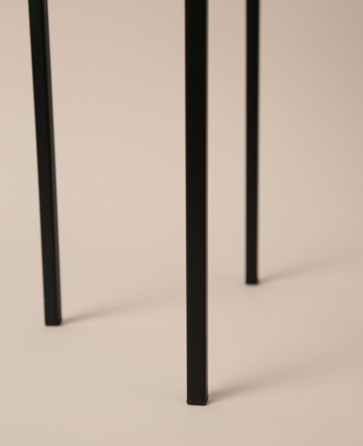 Pot sur pied, noir, 50cm