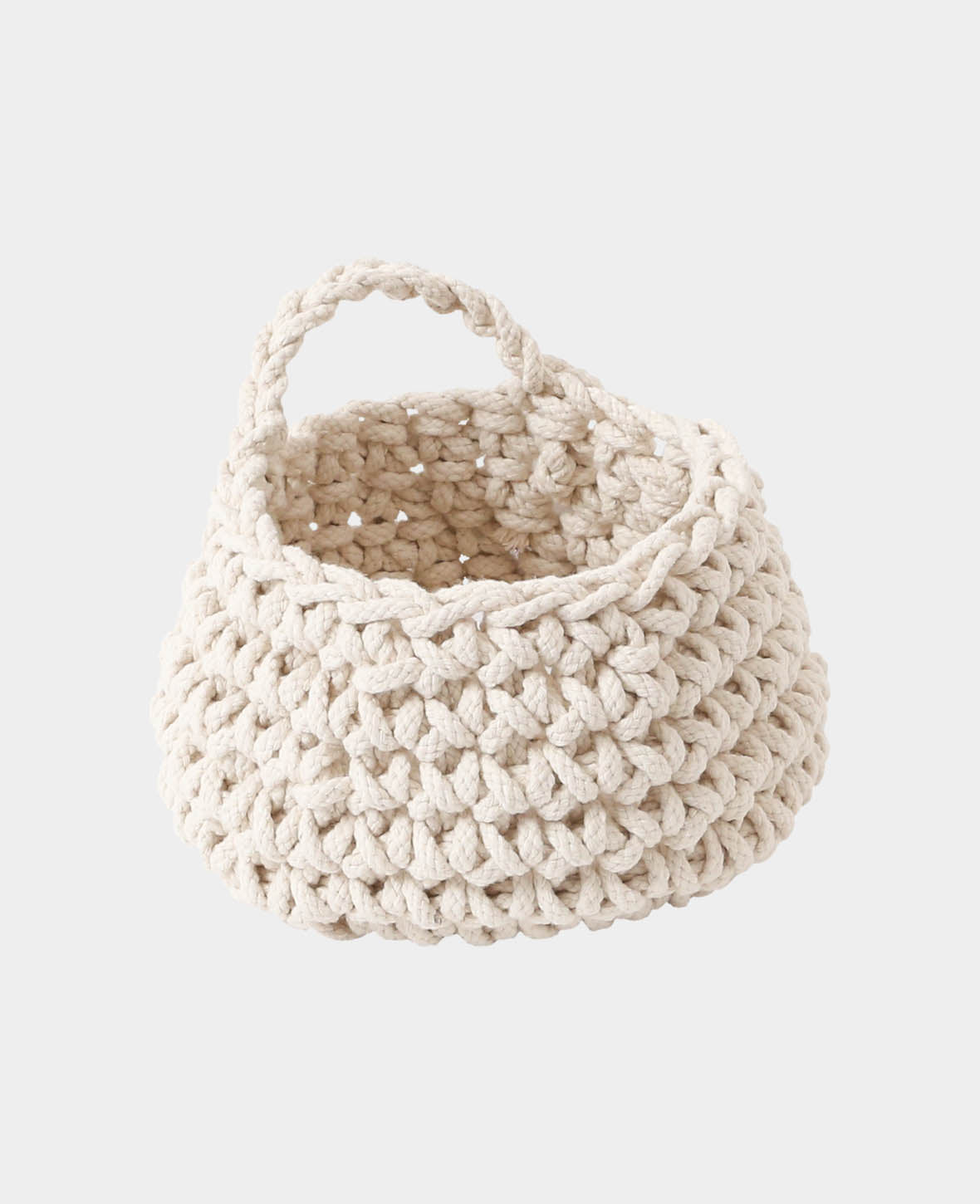 Crocheted basket, white, 11cm