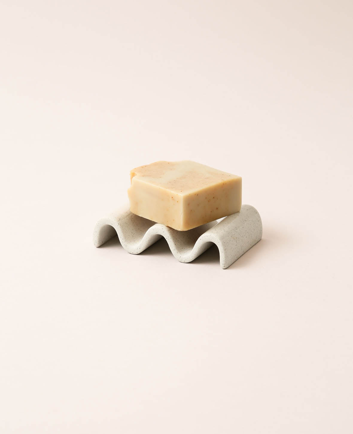 Ceramic soap dish, sand