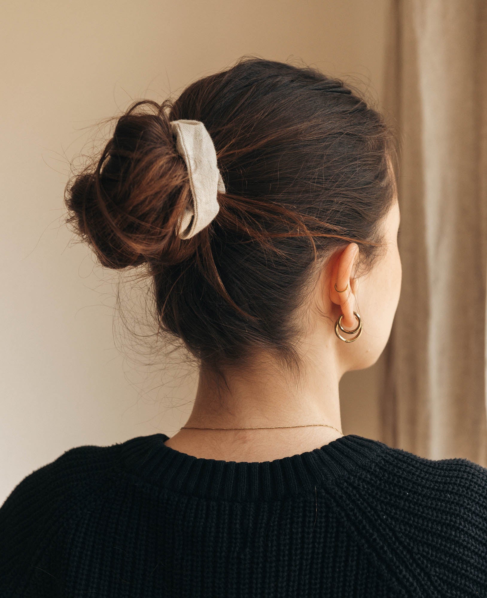 Reese Scrunchie, striped & beige