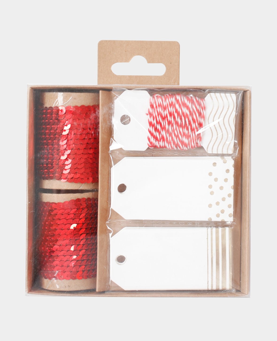 Paillettes et étiquettes rouges, 23 pces