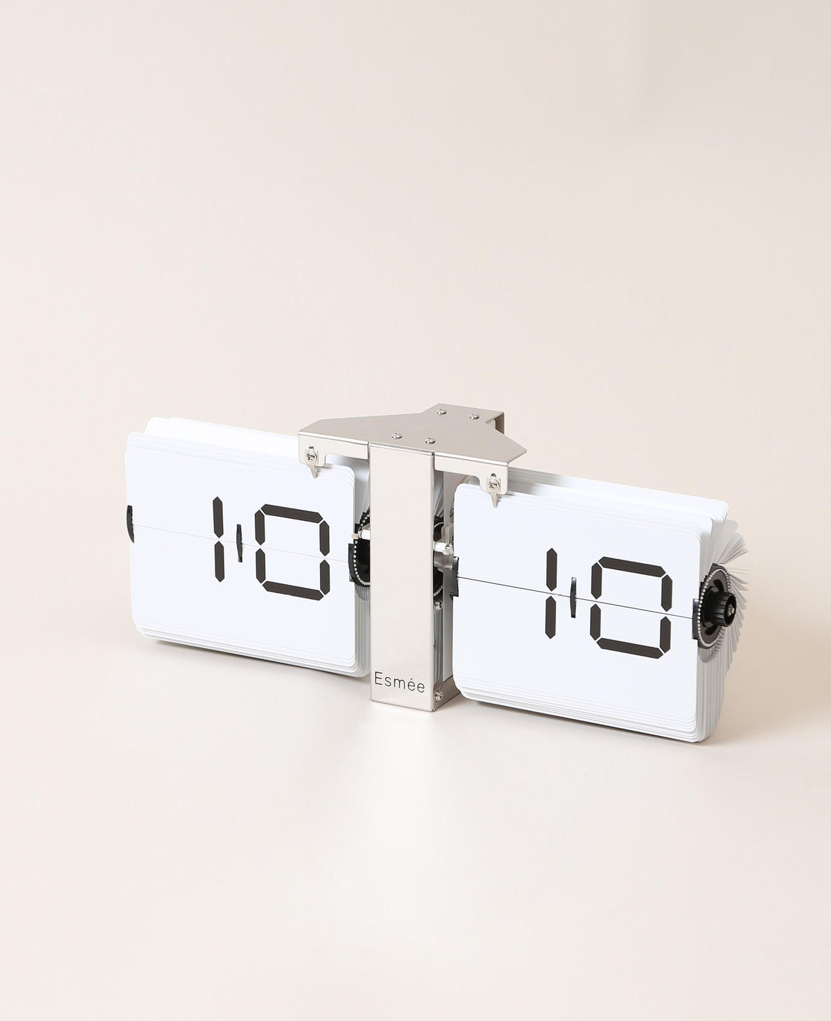 Silberne Flip Clock Wanduhr