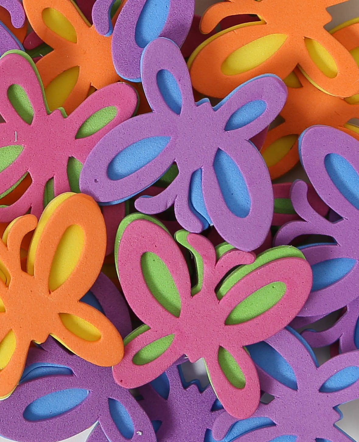 Autocollants papillons en mousse caoutchouc, 4,5 x 4 cm, 24 p.
