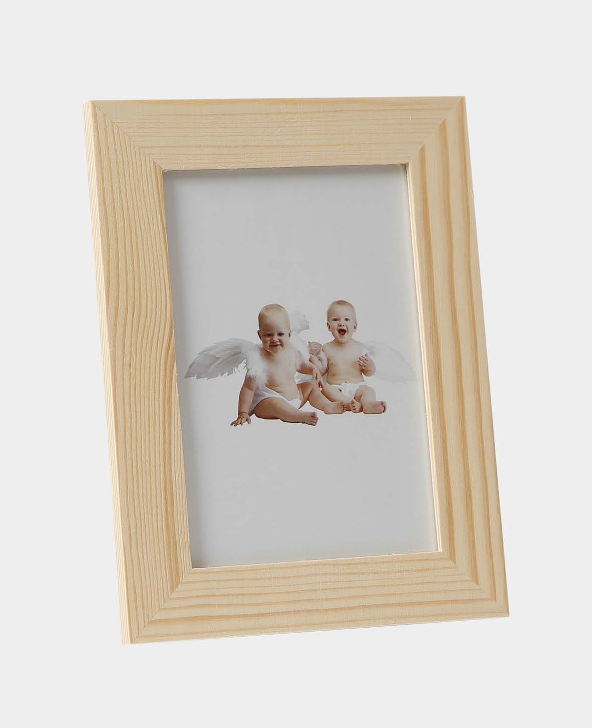 Wooden photo frame, 14.7 x 19.3 x 1.1 cm