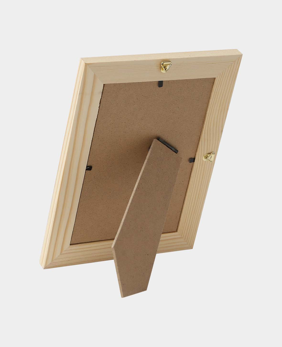 Wooden photo frame, 14.7 x 19.3 x 1.1 cm