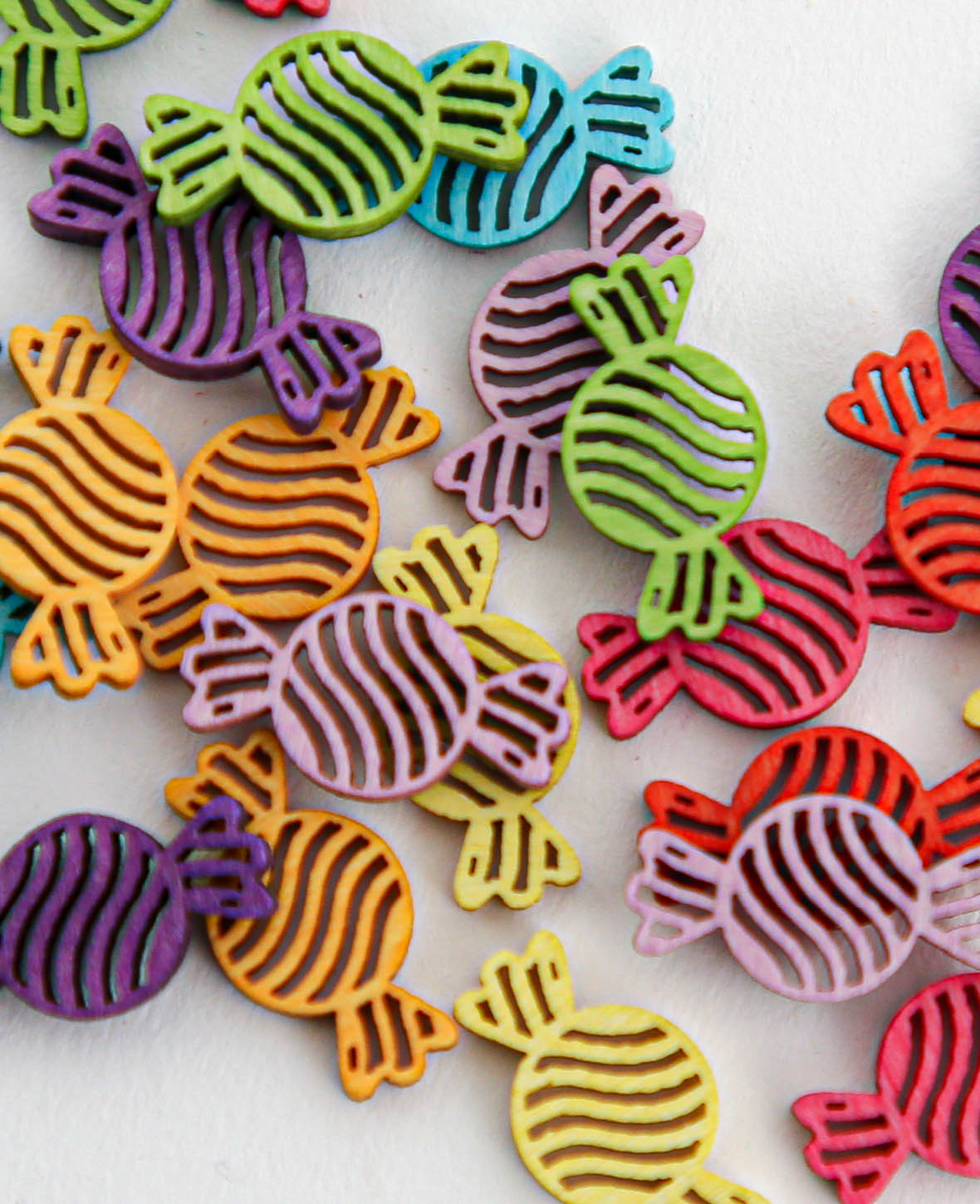Streuteile Bonbons, Bunt, ca. 2 cm, 24 Stk.