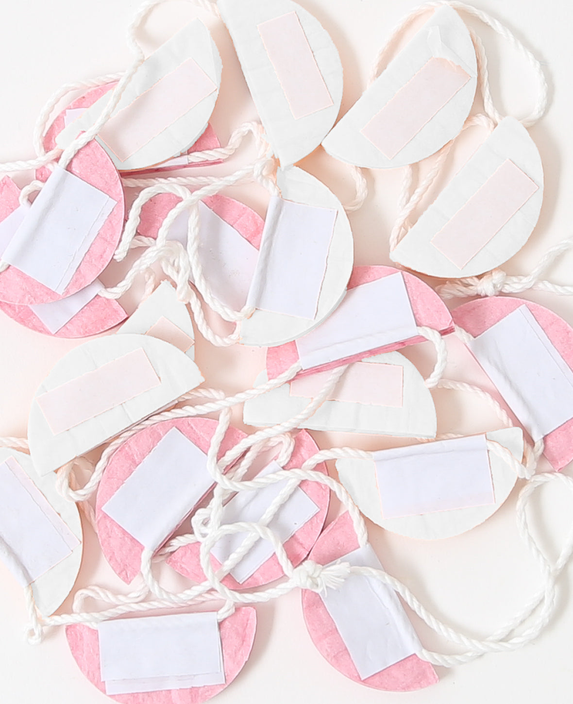 Paperball Girlande, Girl, Zierkette mit Wabenbälle, Rosa