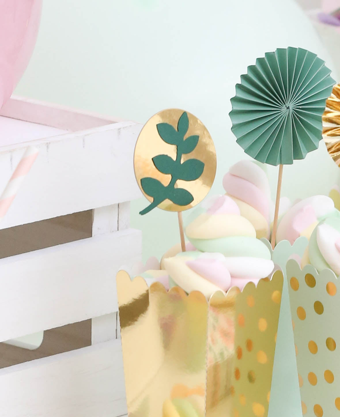Foil Picks gold, Cupcake Toppers, Appetizer Picks, 8 pcs.