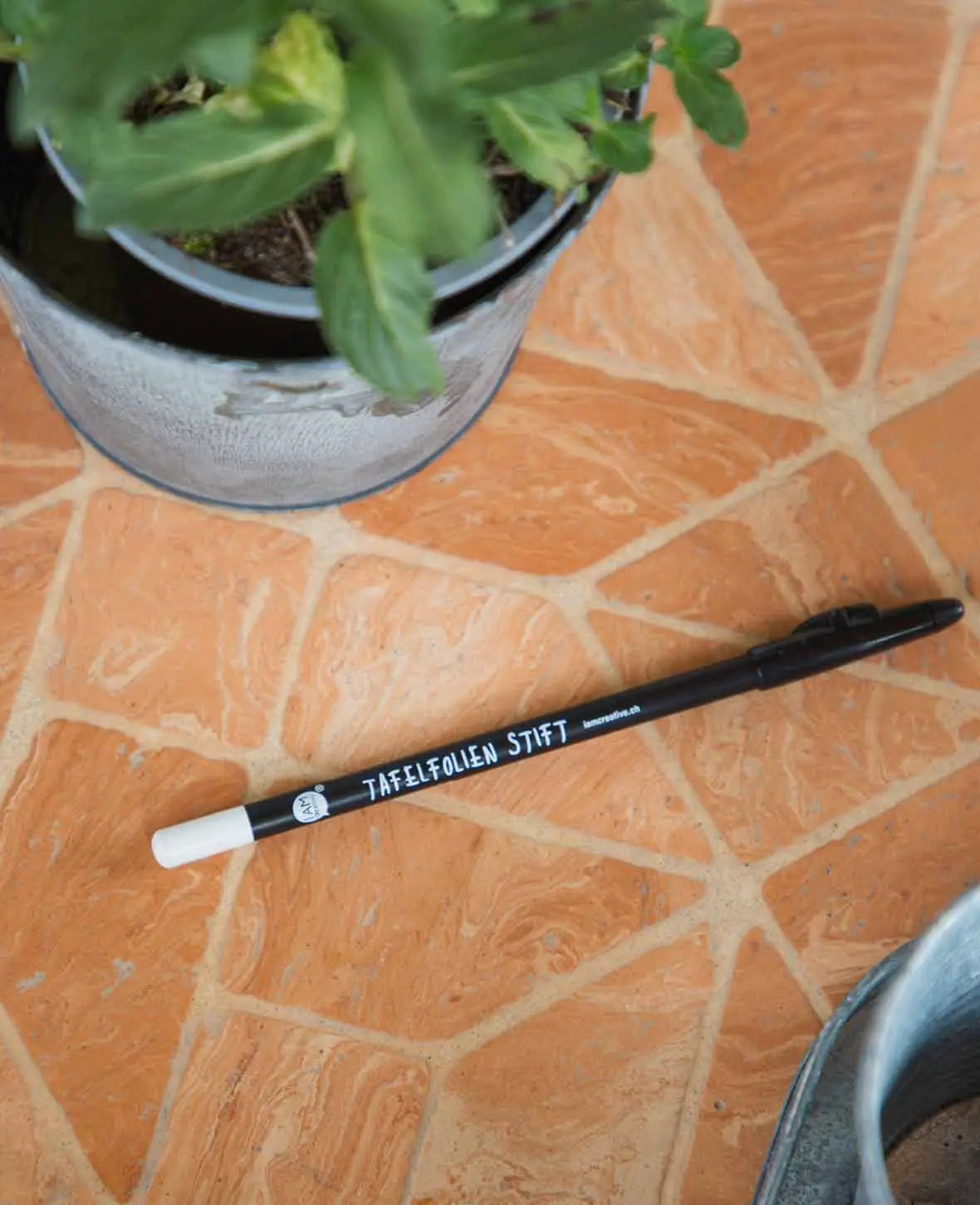 Tafelfolien Stift, Marker mit weisser Kreidearbe zum Beschriften von Blackboard- und Wandtafelfolien, ø 5 mm, inkl. Spitzer