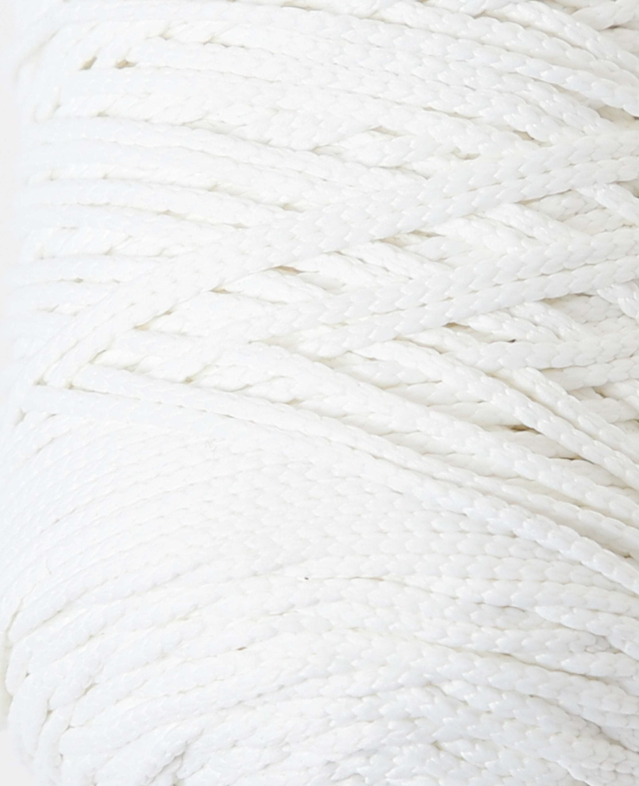 Fiona white, Lalana Kettengarn, Weiss, ca. 100 g, ca. 120 m, ø 2mm
