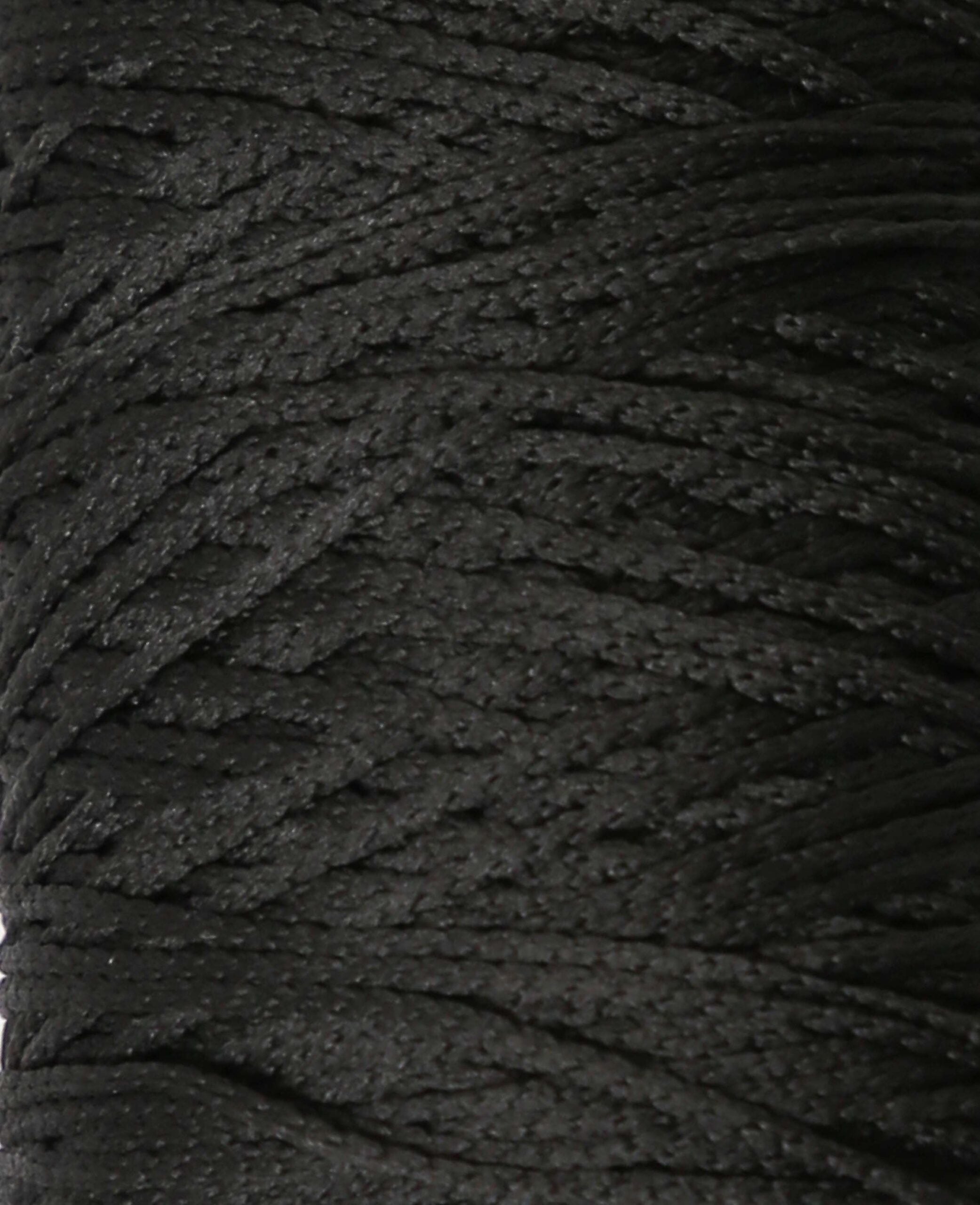 Fiona black, Lalana Kettengarn, Schwarz, ca. 100 g, ca. 260 m, ø 1mm