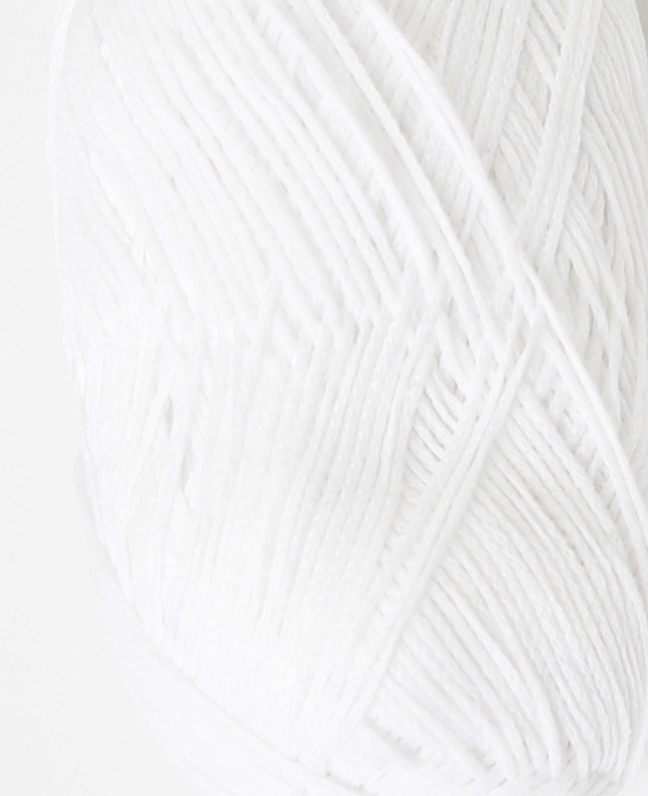 Lydia white, Lalana Kettengarn, Weiss, ca. 100 g, ca. 300 m, ø 1.5mm