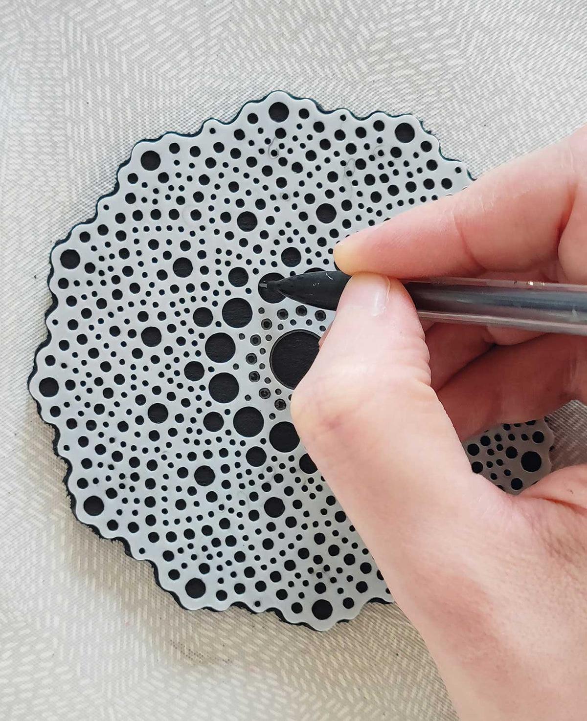 Dot painting MDF shape and stencil 10cm, 3