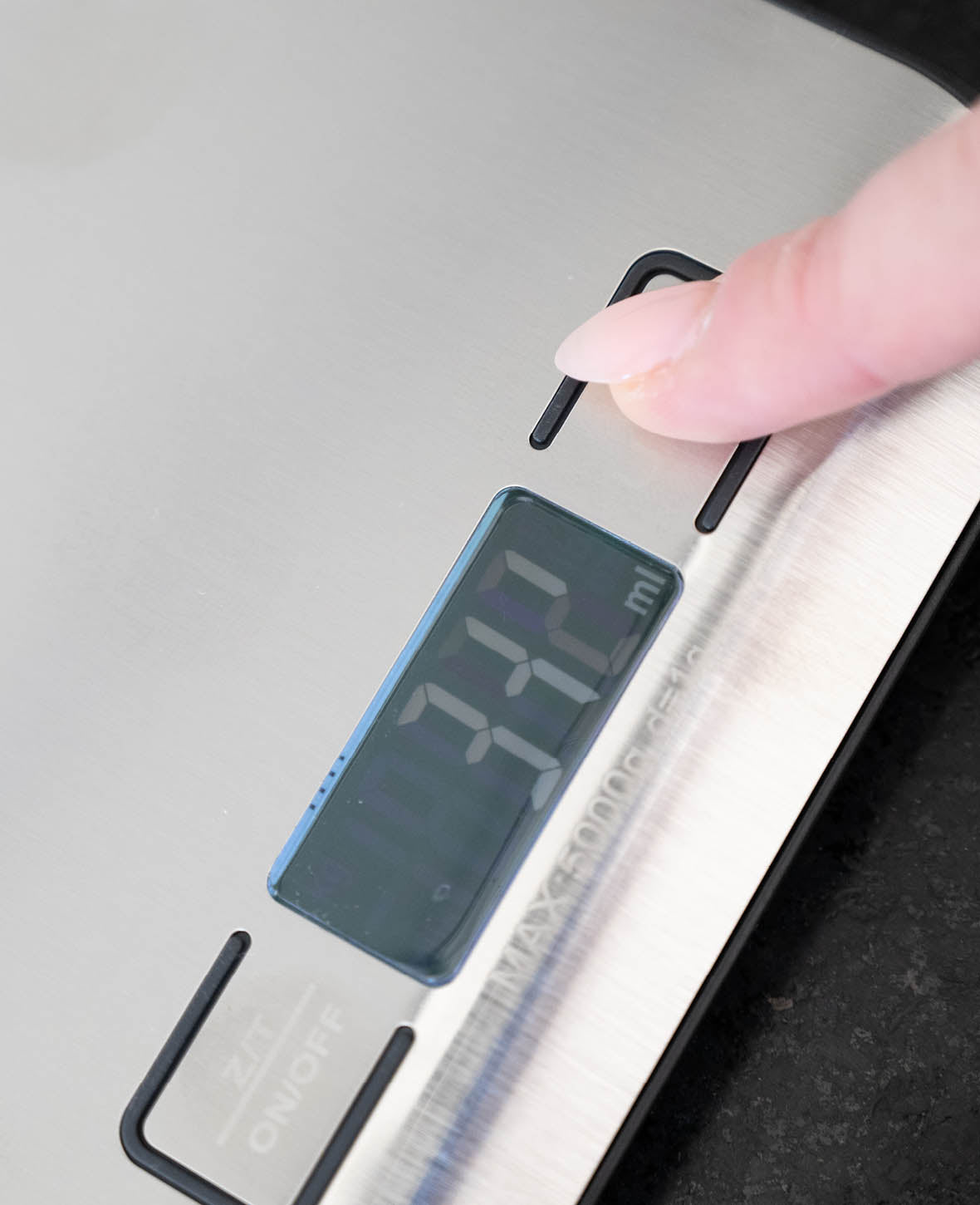 (14x18cm) Professional Digital Stainless Steel Kitchen Scale with LCD Display