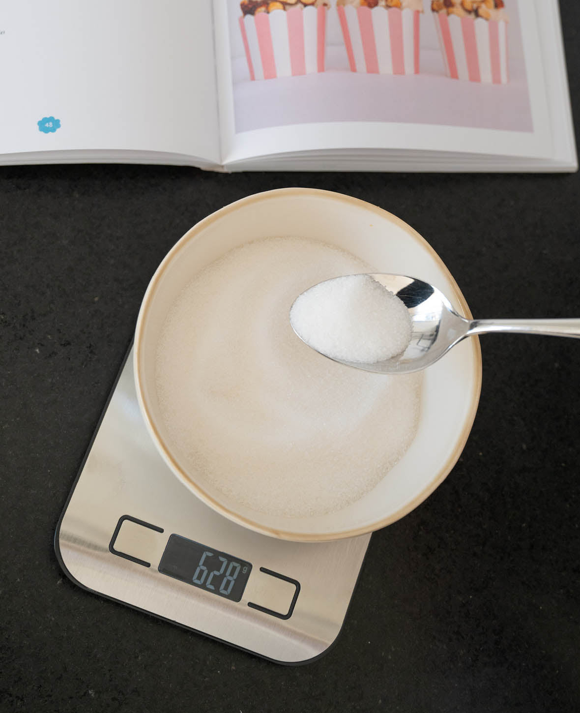 (14x18cm) Professional Digital Stainless Steel Kitchen Scale with LCD Display