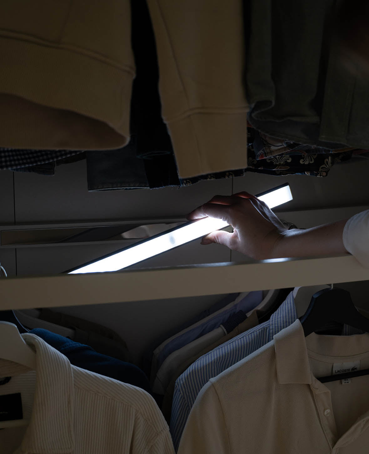 (40cm) 60 LED's Bande lumineuse Lampe USB magnétique Éclairage d'armoire