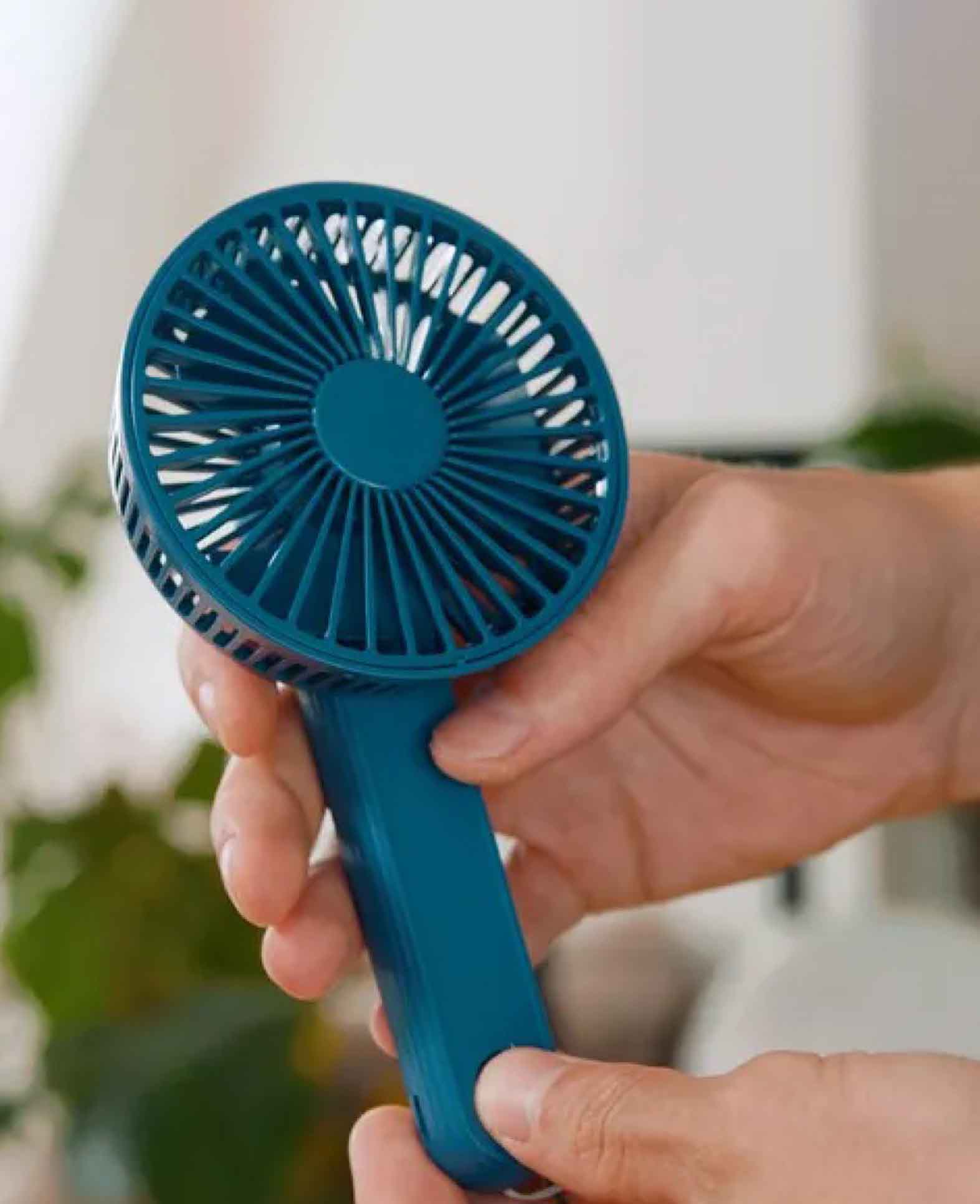 (Ø9.5cm) Hand Ventilator Lüfter Wiederaufladbar 800mAh + Handschlaufe