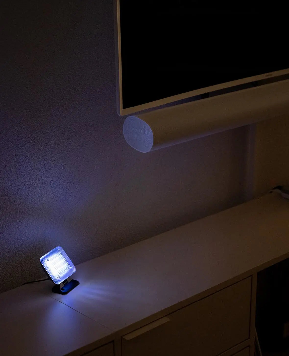 (3W) 12-LED's TV Simulator Fernseher Attrappe Einbruchschutz mit Timer
