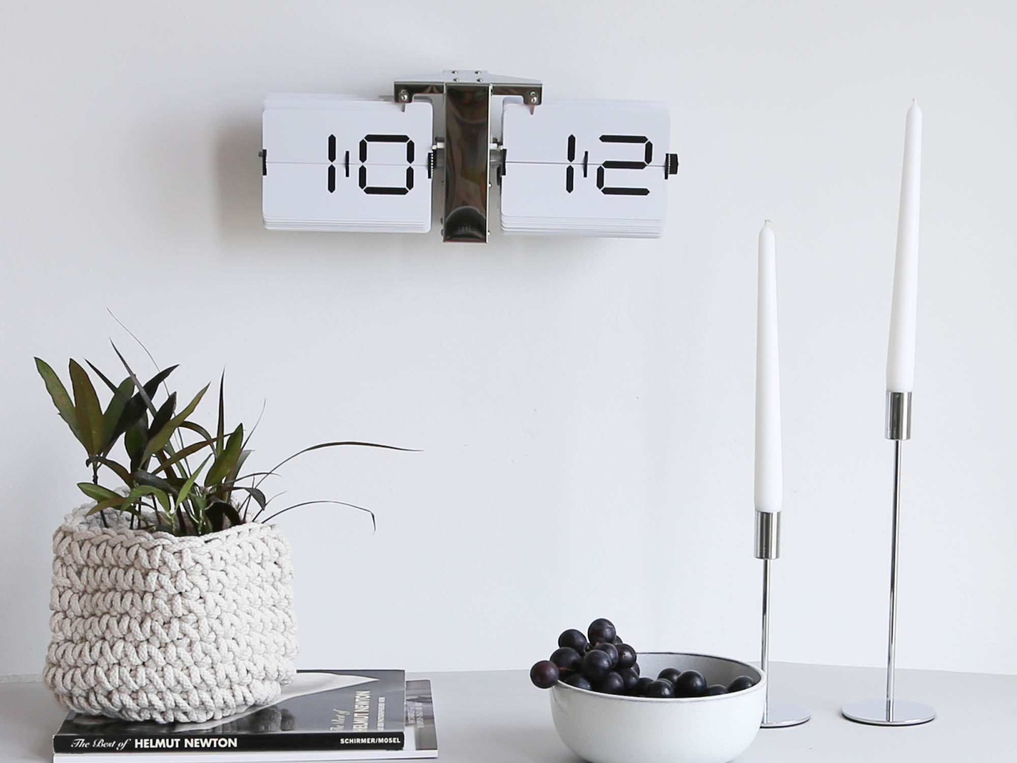 Silberne Flip Clock Wanduhr