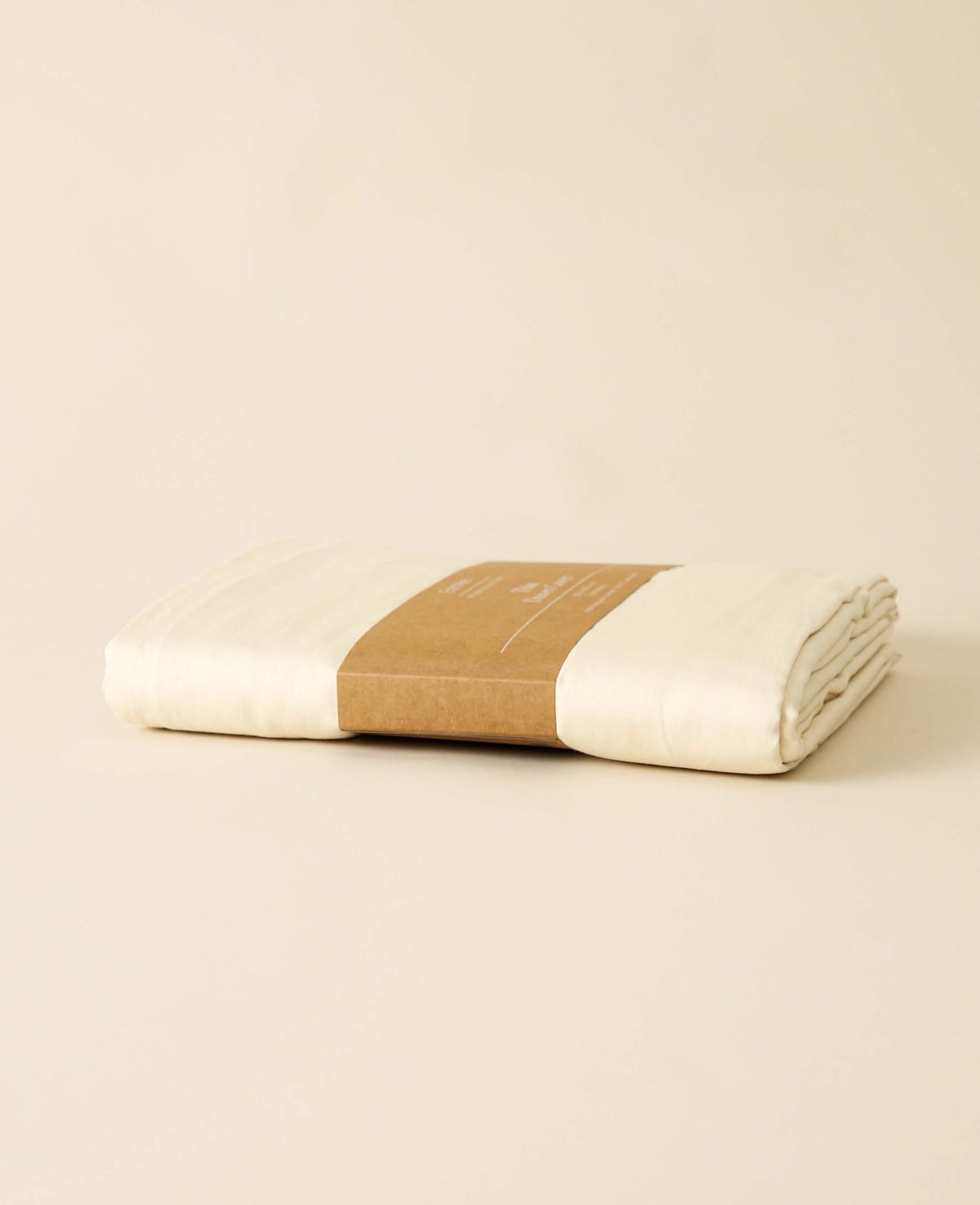 "Thia Oatmeal" Bettbezug / Duvetbezug aus Cremefarbenem Bio Baumwoll-Satin, 200 x 210 cm