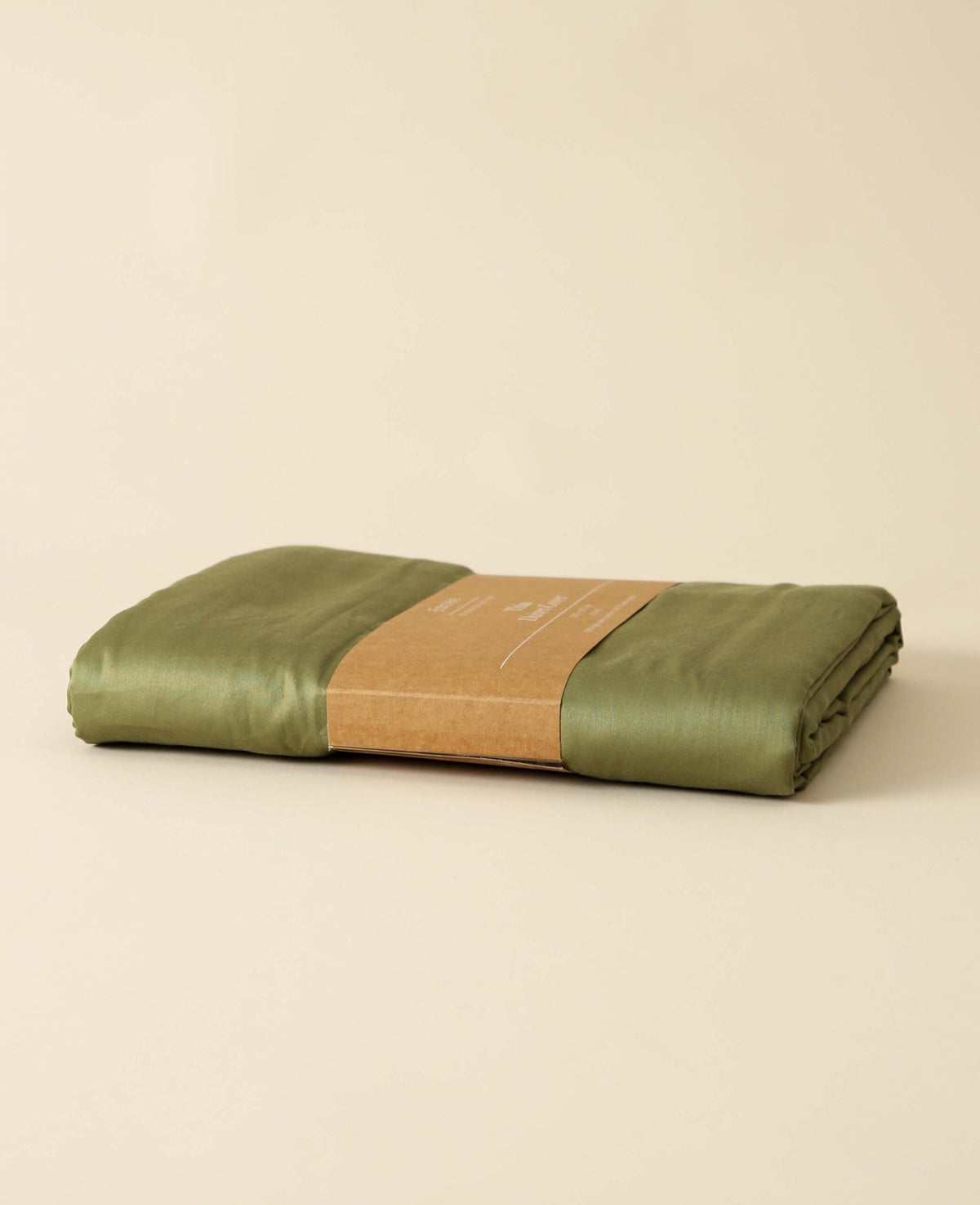 "Thia Olive" Bettbezug / Duvetbezug aus Olivgrünem Bio Baumwoll-Satin, 200 x 210 cm
