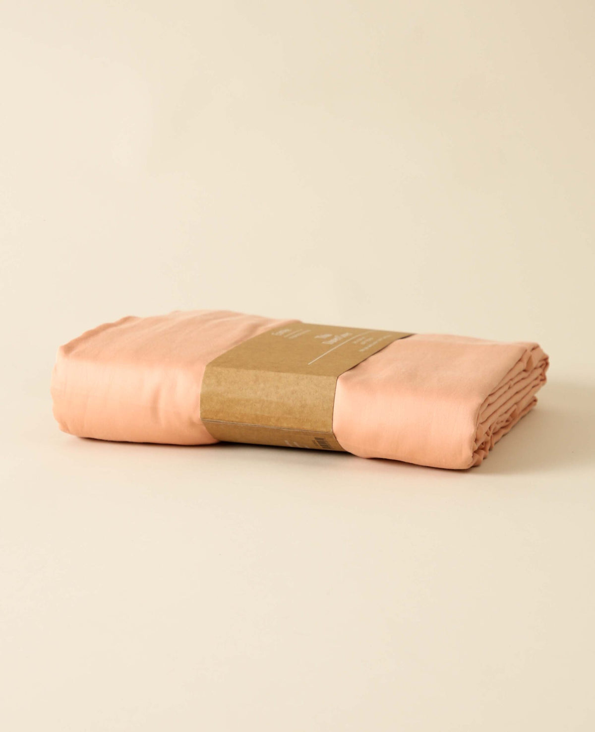 "Thia Soft Peach" Bettbezug / Duvetbezug aus Pfirsichfarben / Altrosa Bio Baumwoll-Satin, 240 x 240 cm