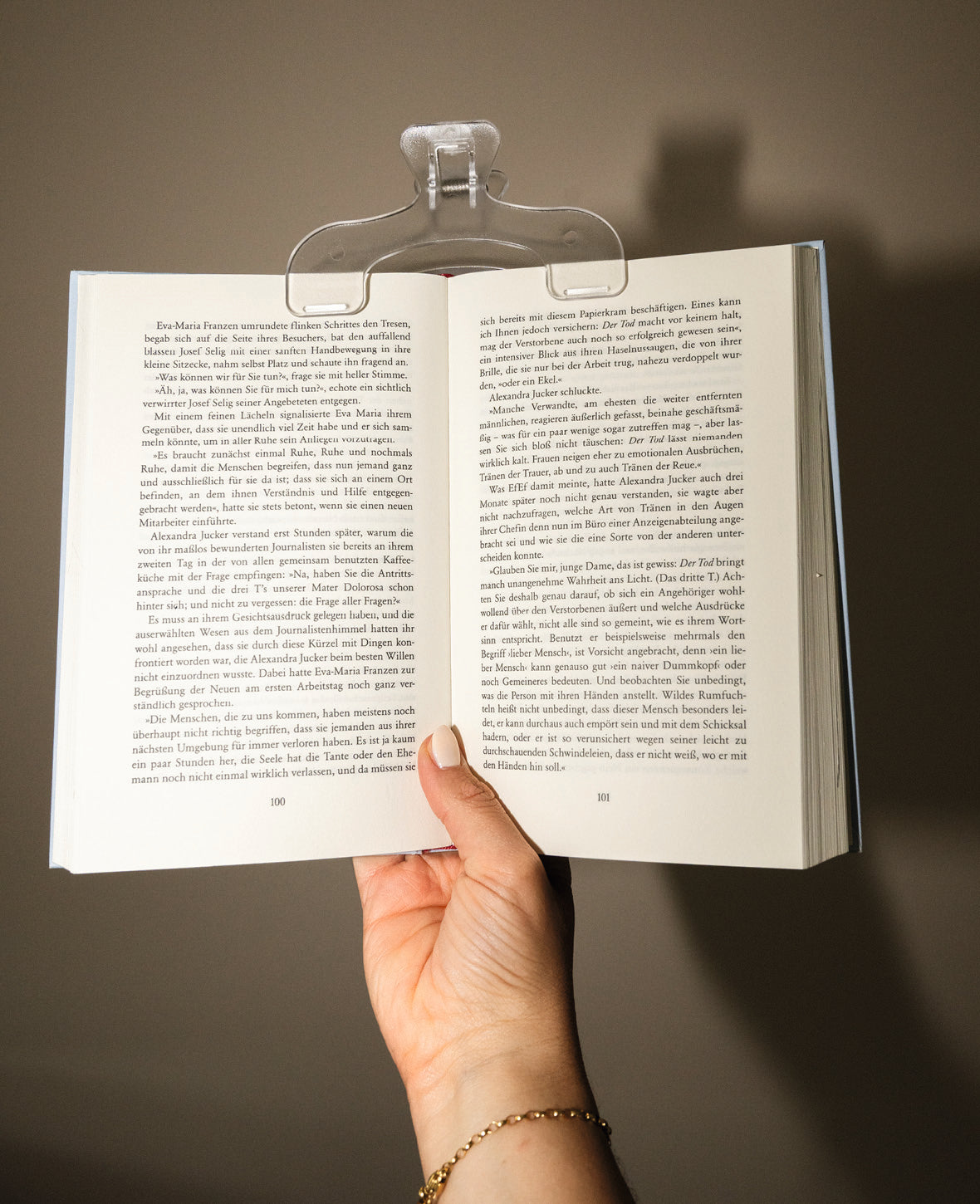Lot de 2 serre-livres à ressort, 12,2 × 7 cm, transparent/vert