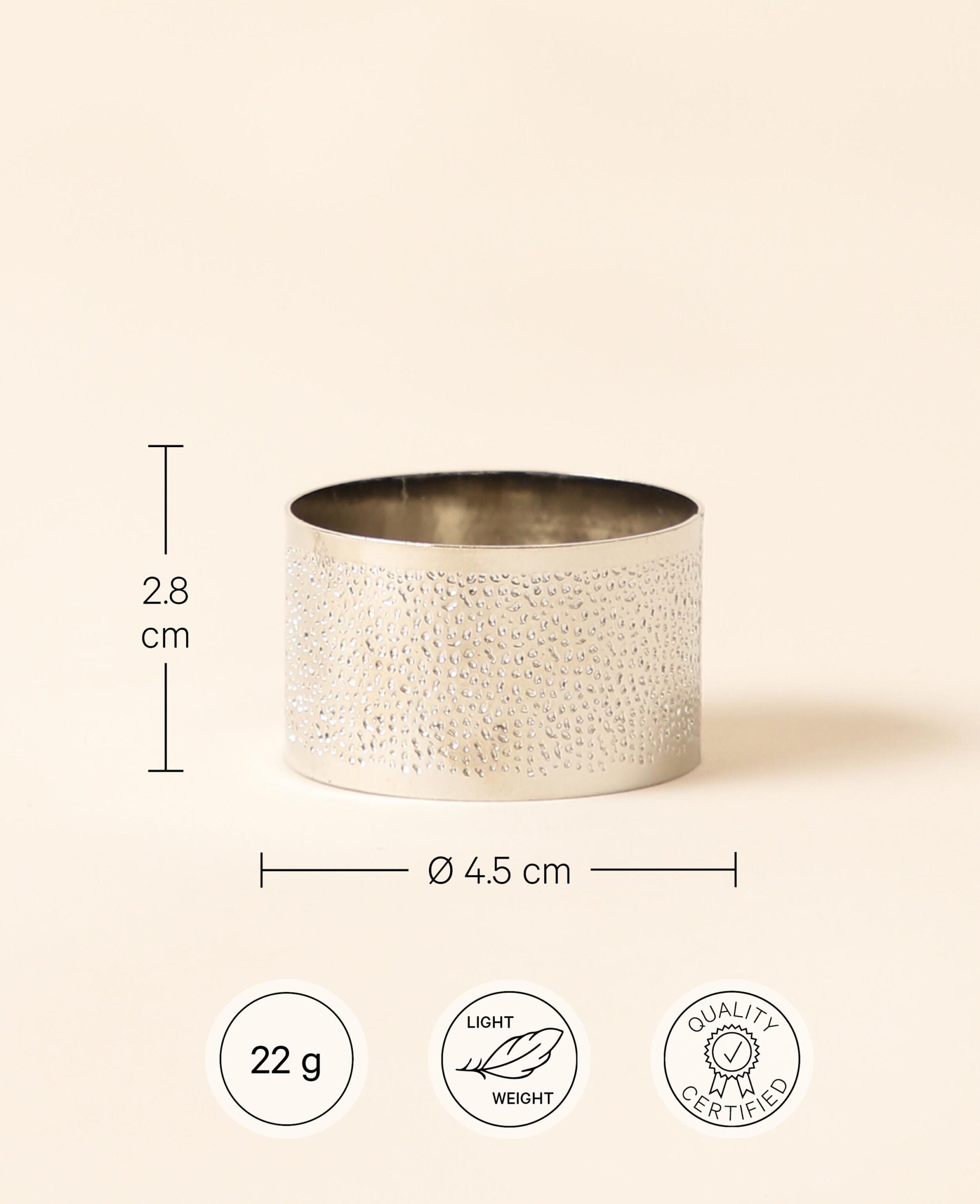 Schlichter, eleganter Serviettenring aus Metall für Stoffservietten, Ø 4.5 cm, Silber