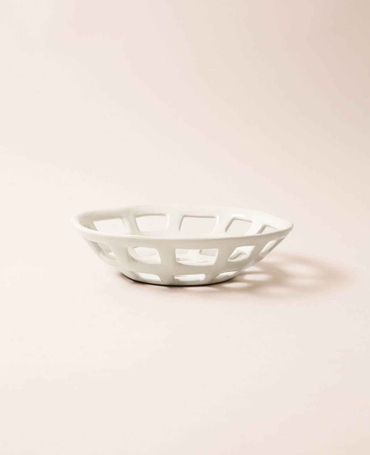 Corbeille en céramique, blanche, D24