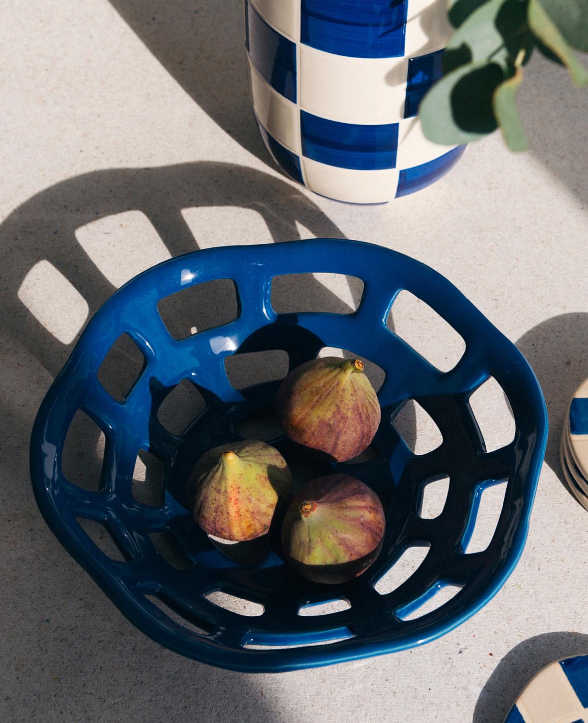 Coupe en céramique en forme de panier, bleue, D24