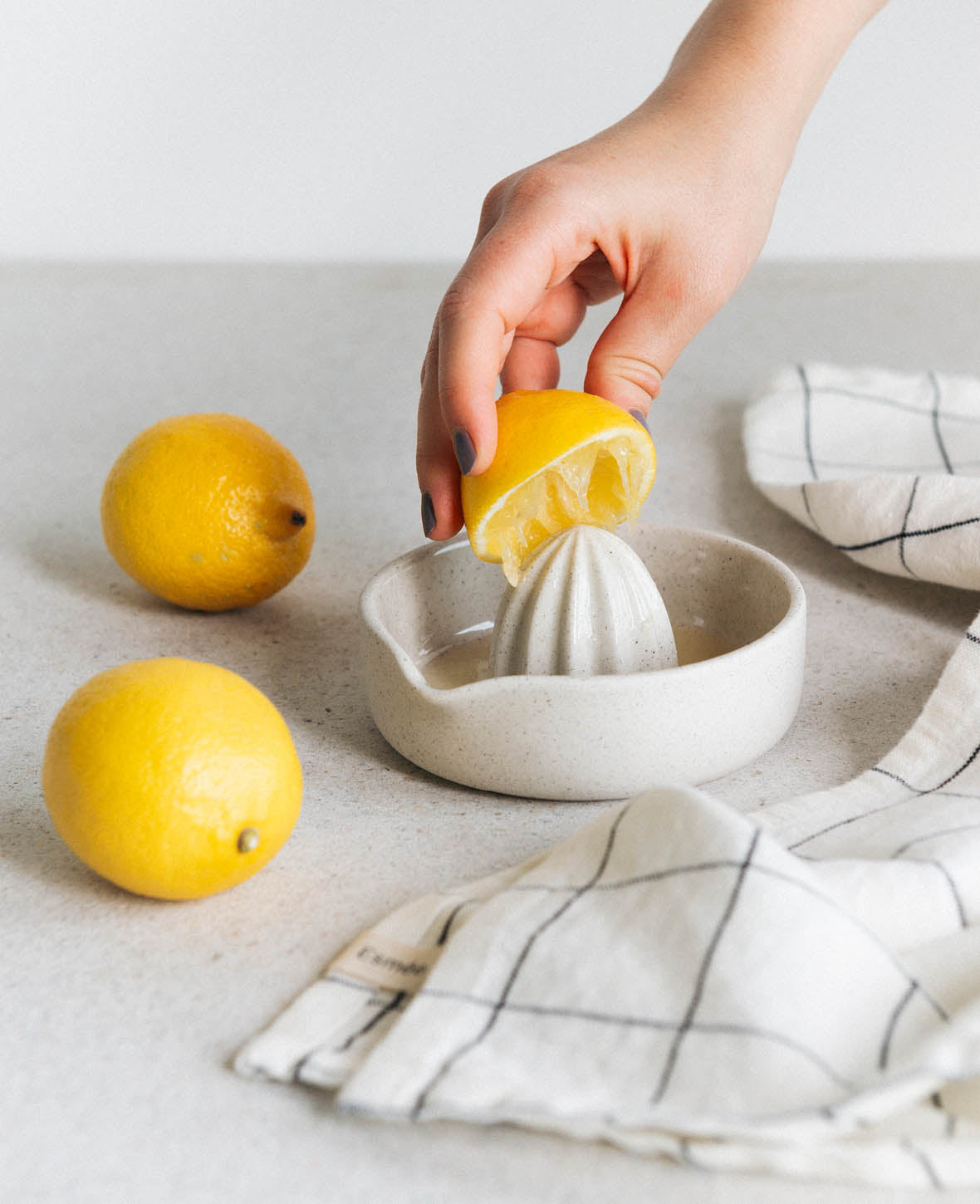 Ceramic juicer, sand, D12.5cm