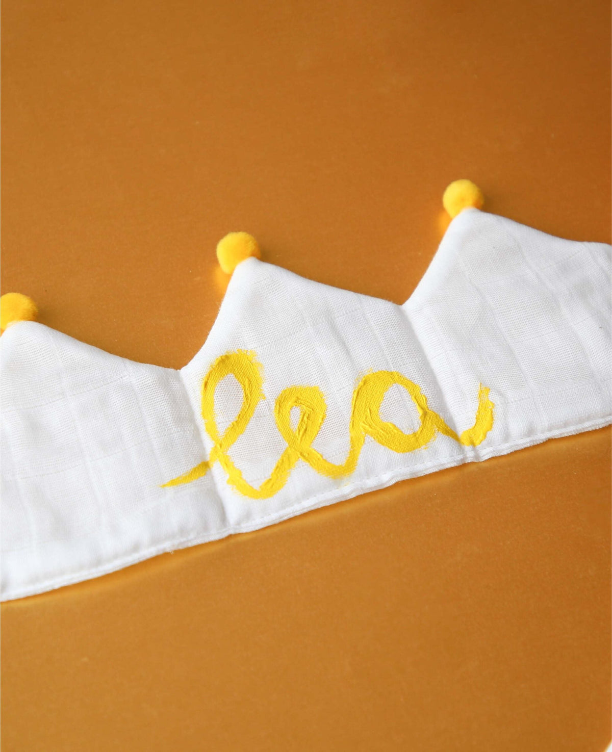 Children's crown, white, 10 x 45 cm, 1 piece