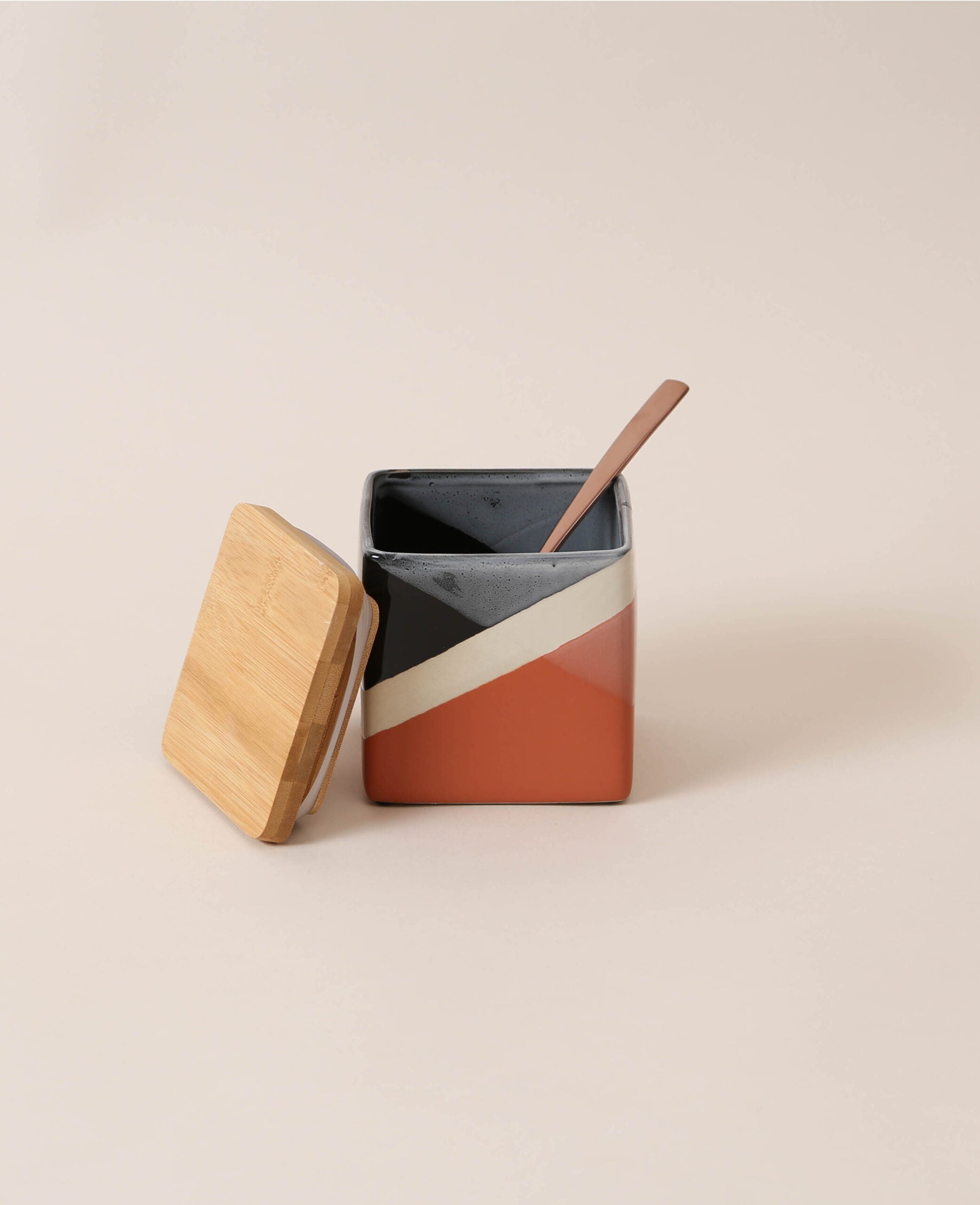 Stone box, rust/black, 10cm