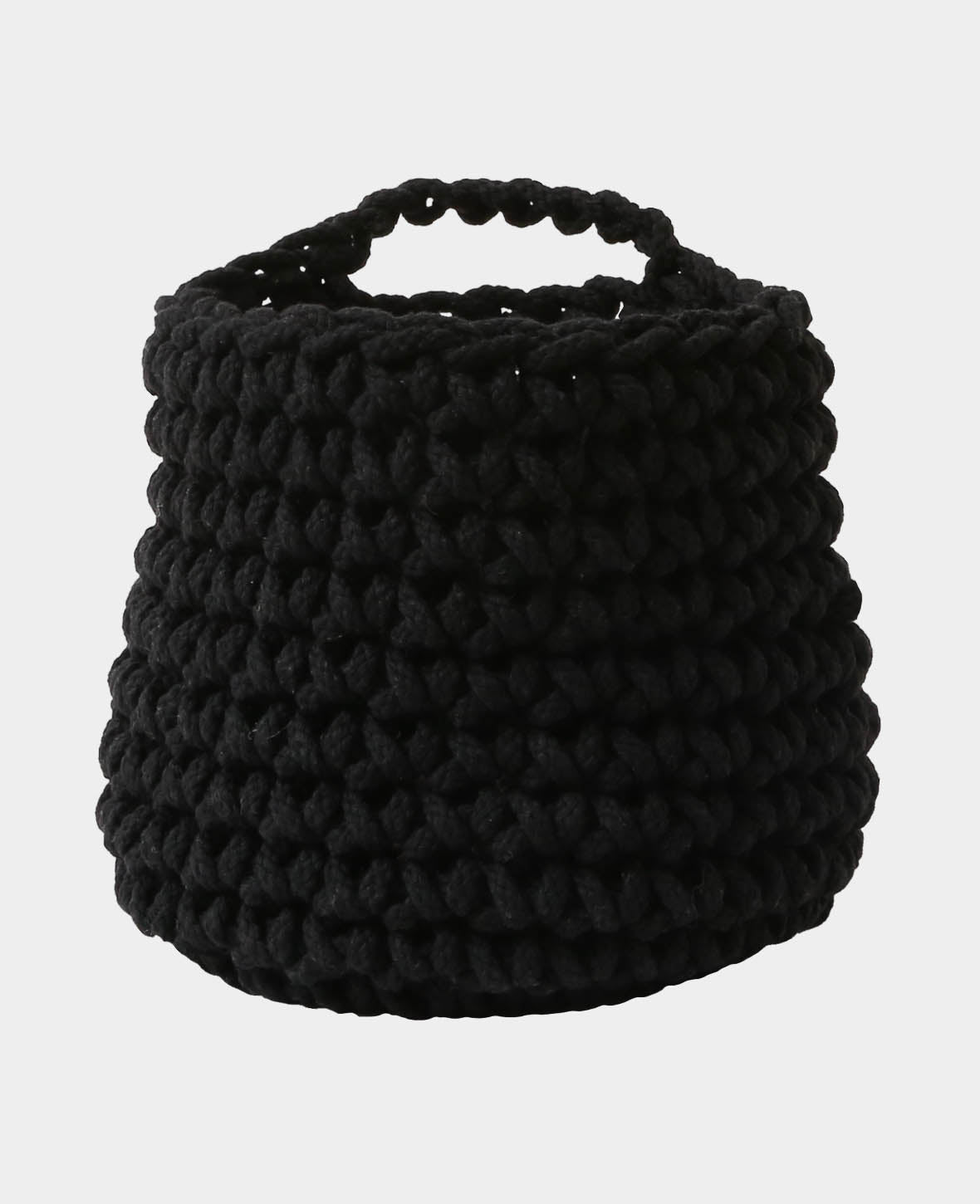 Crocheted basket, black, 17cm