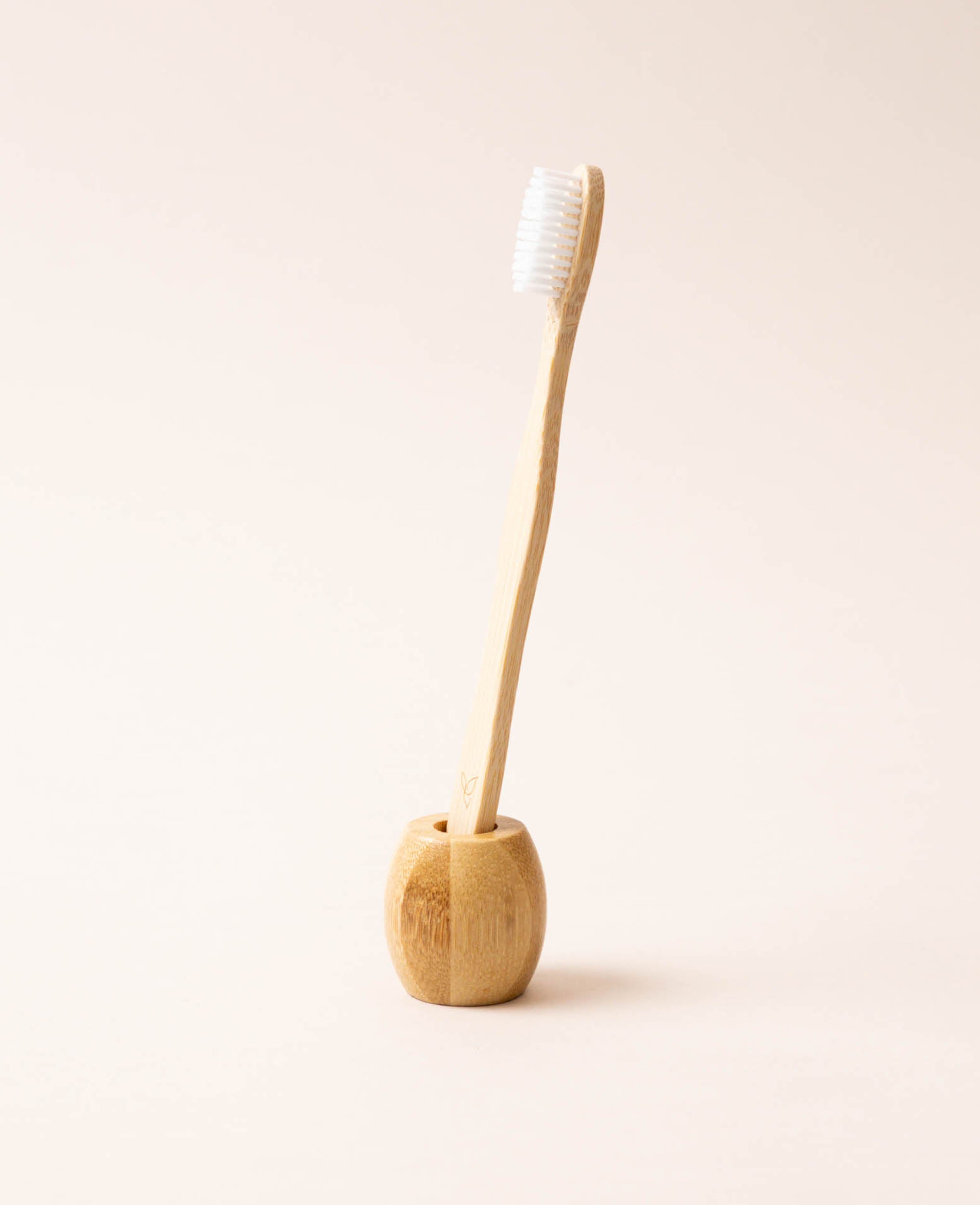Noya porte-brosses à dents en bambou