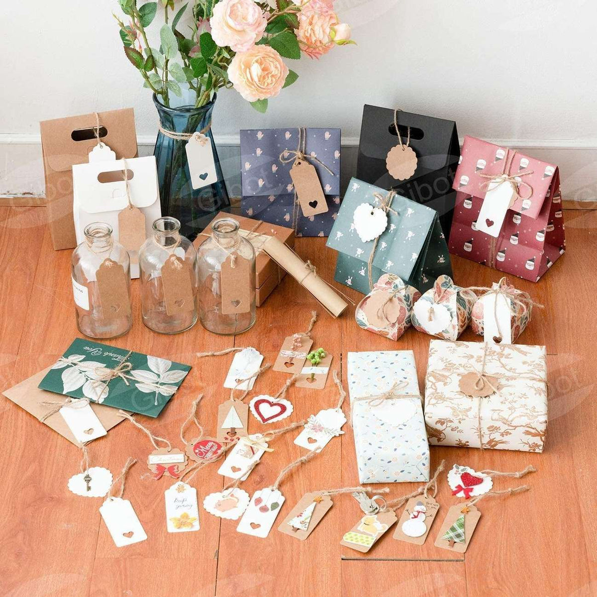 Gift Tags Craft Labels + Jute Twine – Brown / White, 200 pcs.
