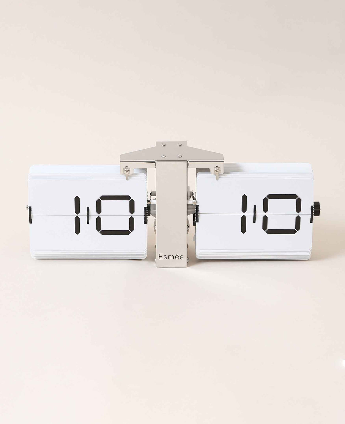 Silberne Flip Clock Wanduhr