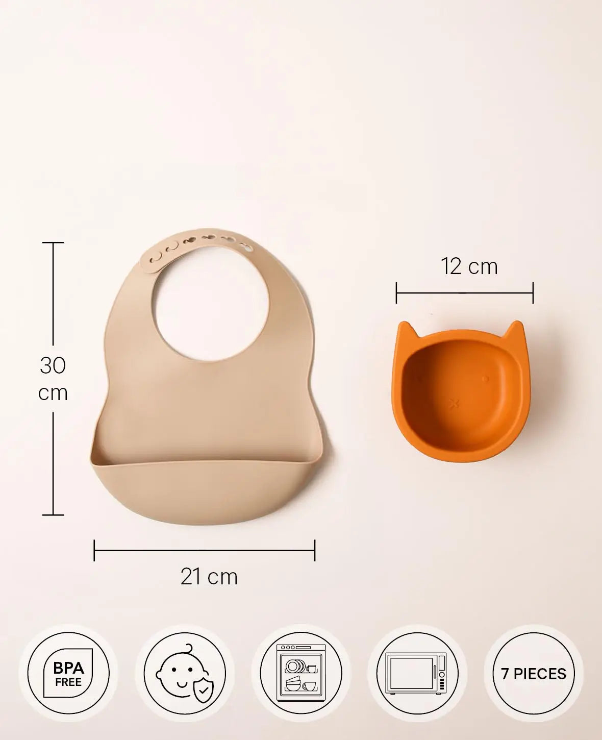 Kinder Geschirrset "Katze", aus Silikon in Grün/Beige/Grau, mit Tellern, Besteck, Becher, Tischset und Lätzchen